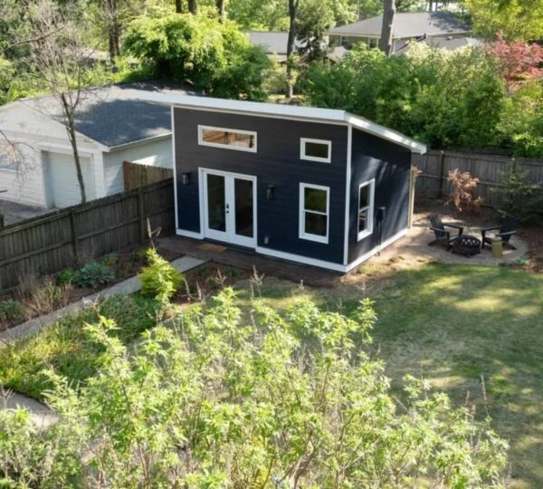 accessory-structure-builder-duluth Contractor to Build Home Addition in Duluth